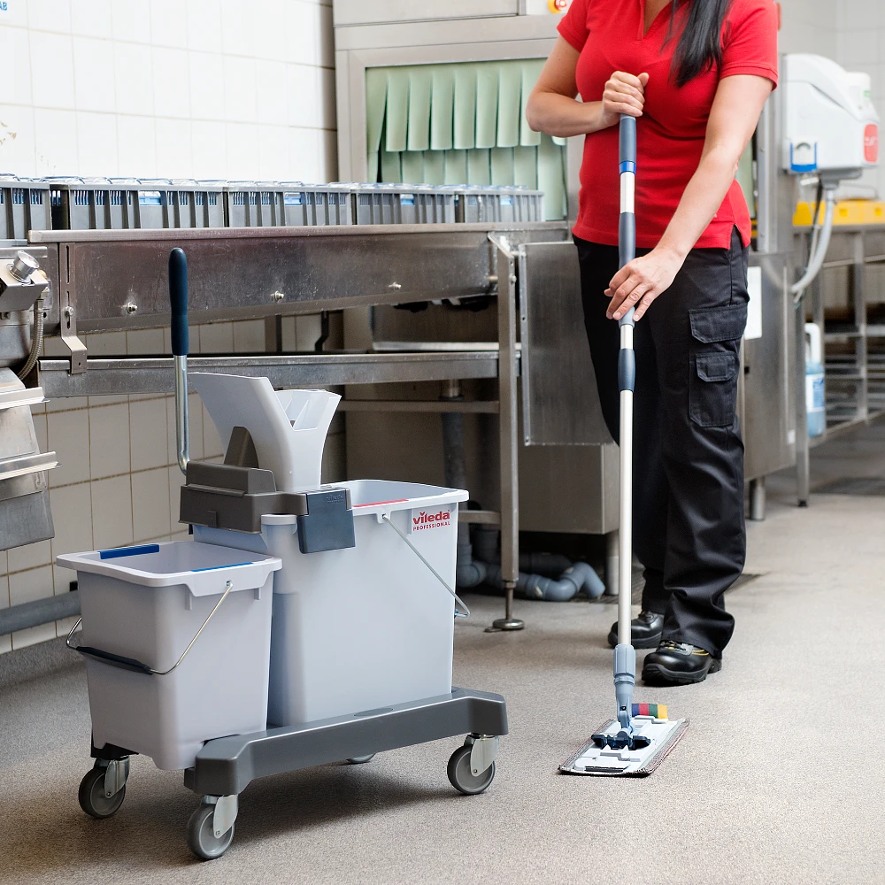 Держатель мопов УльтраСпид Про 40 см Держатель мопов УльтраСпид Про 40 см